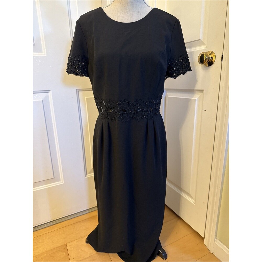 VINTAGE Talbots Petites Black Dress Size 10 Women’s Beaded Midi Shortsleeved